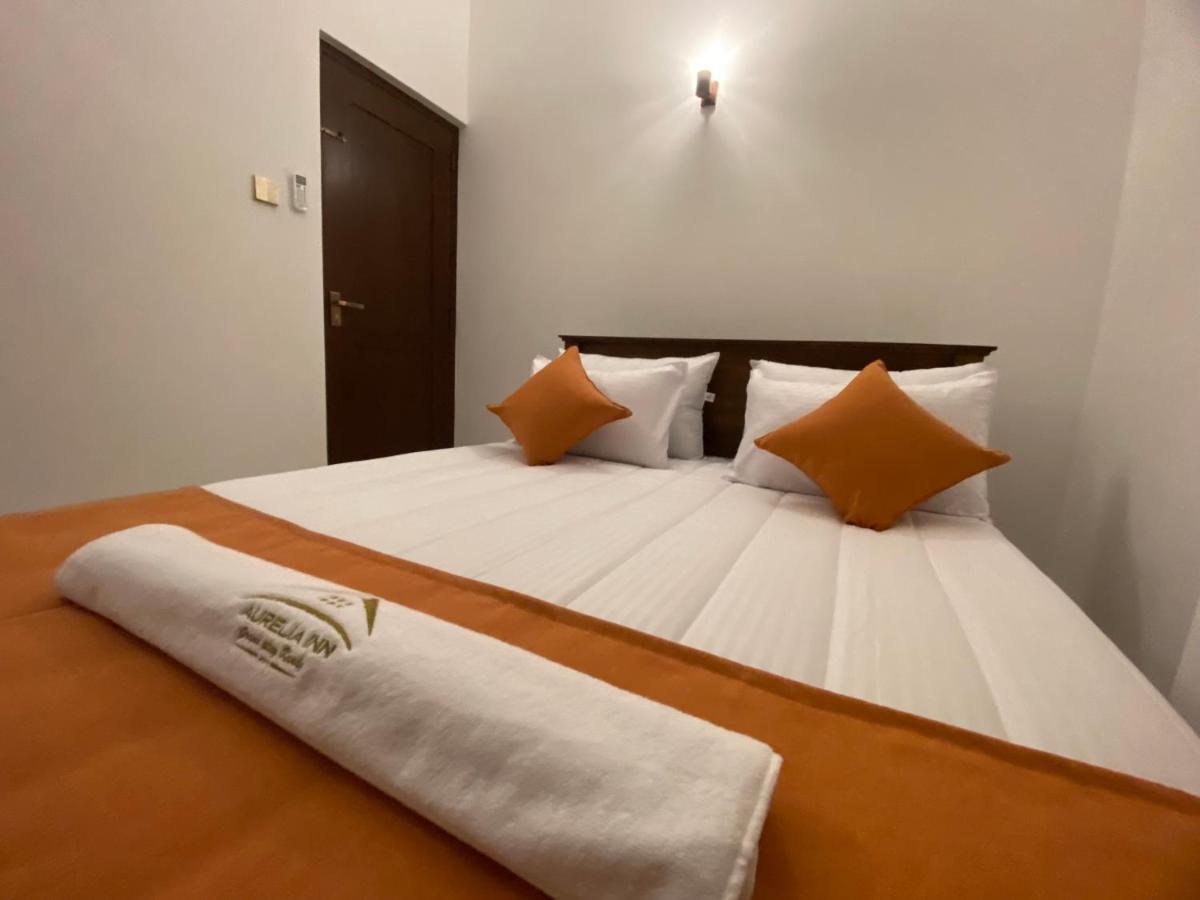 Aurelia Inn Kandy Ngoại thất bức ảnh