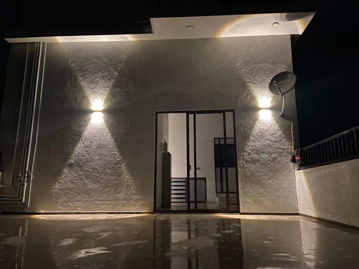Aurelia Inn Kandy Ngoại thất bức ảnh