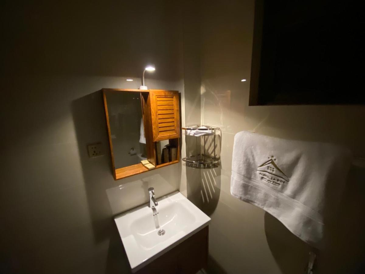 Aurelia Inn Kandy Ngoại thất bức ảnh