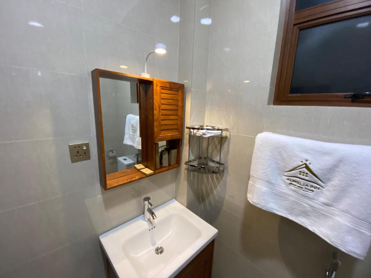 Aurelia Inn Kandy Ngoại thất bức ảnh